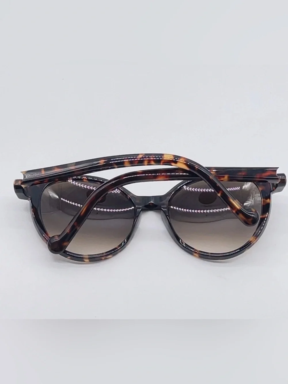 Auth Louis Vuitton tortoiseshell Z0806E 54•19 Ava Sunglasses
